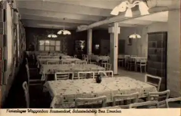 01762 Schmiedeberg, Ferienlager Waggonbau Ammendorf, Innenraum *ca. 1950