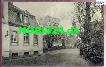 04808 Wurzen, Straßenansicht mit Kirche, o 21.11.1911