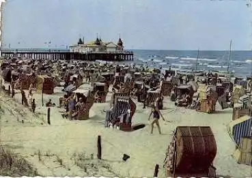 17419 Ahlbeck, Strand und Seebrücke, gebr. ca. 1960