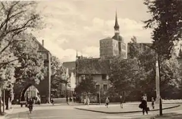 Stralsund, Knieperwall mit Kniepertor * ca. 1955