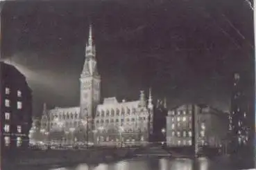 Hamburg Rathaus bei Nacht o 8.4.1939
