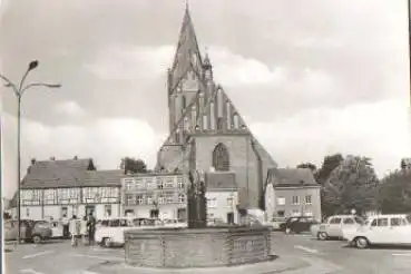 18356 Barth Marktplatz und St.-Marien-Kirche o 11.8.1981