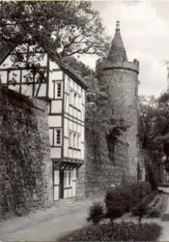 Neubrandenburg  Stadtmauer mit Wiekhaus und Mönchenturm  o 31.7.1977
