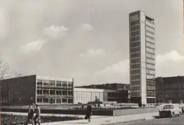 Neubrandenburg, Hochhaus, o 17.07.1966