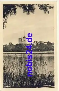 Stralsund Teilansicht Kirche o 1957