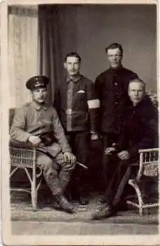 Deutscher Soldat mit Familie Militär 1.WK Echtfoto o 25.9.1918