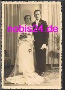 Hochzeit - Ehepaar Hochzeitsfoto *ca.1940