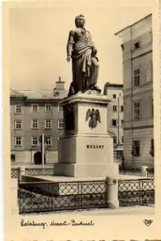 Salzburg, Mozart-Denkmal, Komponist, * ca. 1950