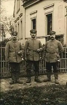 Deutsche Soldaten Uniform 1. WK. Echtfoto *ca. 1915