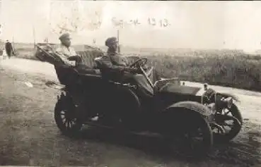 Auto mit Chaffeur Echtfoto * ca. 1913