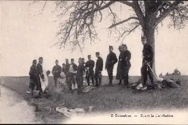 Schweizer Militär beim Biwak Avant Distribution * ca. 1910