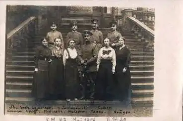 Deutsche Soldaten mit Frauen 1. WK Echtfoto *ca. 1915