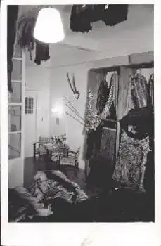 Kürschnerwerkstatt Echtfotokarte * ca. 1950