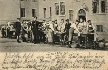 Grosse Wäsche Soldaten beim Waschen o 27.4.1903