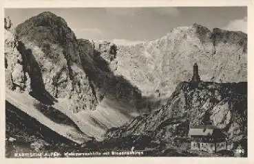 Wolayerseehütte mit Biegengebirge Karnische Alpen o 26.7.1956