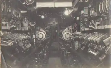 Kriegsschiff Hauptmaschine eines Kriegsschiffes * ca. 1915