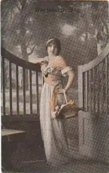 Dame mit Blumenkorb  Serienkarte 8037/4 gebr. ca. 1920