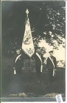 Studenten mit Fahne  "Tapfer und Treu" Echtfoto Studentica * ca. 1920