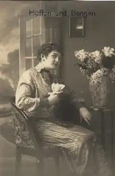 Junge Frau Hoffen und Bangen Spruch (Nr. 34627-5) * ca. 1920