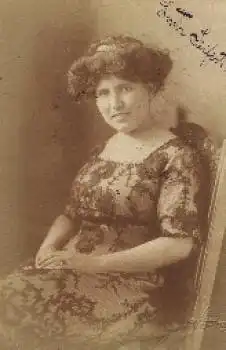 Junge Frau Echtfotokarte o 20.4.1912