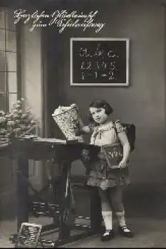 Schulanfang, Mädchen, Schultasche, Tüte, gebr. ca. 1920 Serienkarte Nr. 7185 3