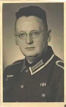 Wehrmacht Unteroffizier Echtfoto im Postkartenformat *ca.1940