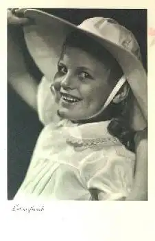 Mädchen mit Hut, Echtfoto gebr. 1948
