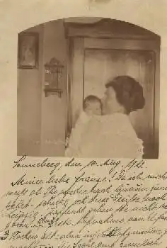 Mutter mit Kind o 11.8.1912