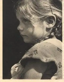 Mädchen Echtfoto  *ca. 1950
