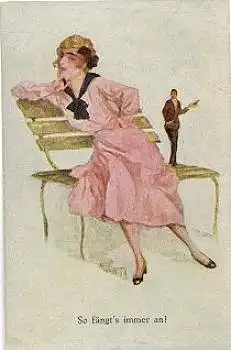 Frau auf Bank Mann im Hintergrund Künstlerkarte "So Fängts immer an" gebr. ca. 1910