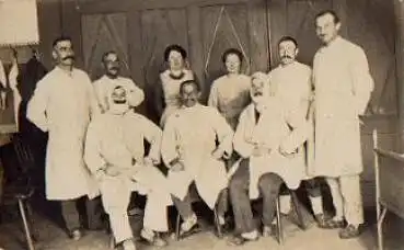 Deutsche Soldaten im Lazarett 1. WK Echtfoto*ca. 1915