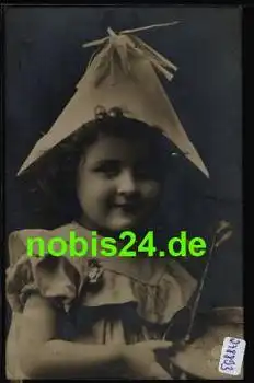 Mädchen mit Trommel Serienkarte Nr. 400/5 gebr. 13.2.1929