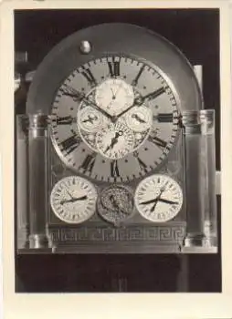 Kunstuhr von Hermann Goertz, 4 Zifferblätter, * 1968