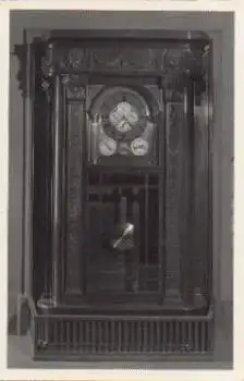 Kunstuhr hinter Glas, Echtfoto * ca. 1930