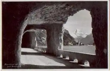 Flüelen Axenstrasse mit Birkenstock *ca. 1940