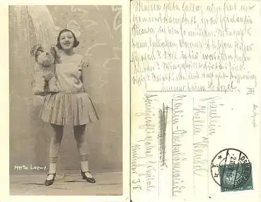 Herta Loewe mit Spielzeug Hund original Autogramm o 2.11.1928