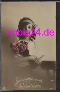 Mädchen mit Rosen Geburtstag o 11.11.1915