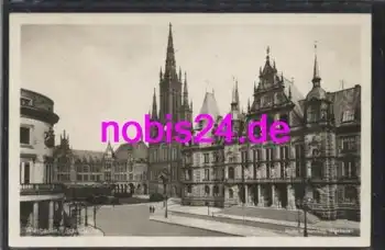Wiesbaden am Schlossplatz  *ca.1930