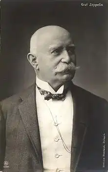 Ferdinand Graf von Zeppelin  * ca. 1910