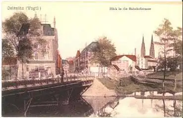 08606 Oelsnitz im Vogtland, Bahnhofstrasse mit Brücke, * ca. 1920