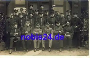 Deutsche Soldaten Gruppenfoto Uniform 1.Weltkrieg o 1915