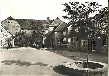 32699 Extertal Musikburg Sternberg, * ca. 1970