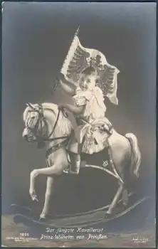Prinz Wilhelm von Preußen auf einem Schaukelpferd, * ca. 1910