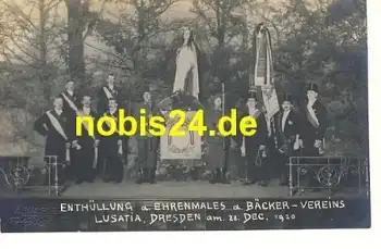 Dresden Ehrenmal Bäcker Verein *1920
