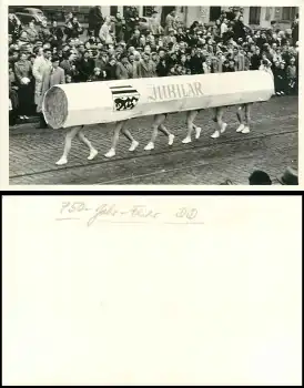 Dresden 750 Jahrfeier Umzug Zigaretten Werbung "Jubilar" * Echtfoto 1956