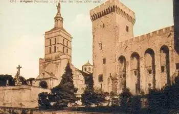 Avignon (Vaucluse) Le Palais des Papes * ca. 1910