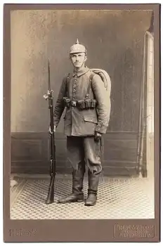 Deutscher Soldat in Felduniform Cabinet Photo 110 x 165