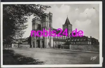 CAEN Eglise de la Trinita o 20.5.1940