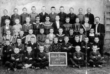 Klassenfoto der Schule Döhlen 1908 Echtfoto