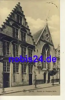 Ypres Facade de Hospice Belle o 1915